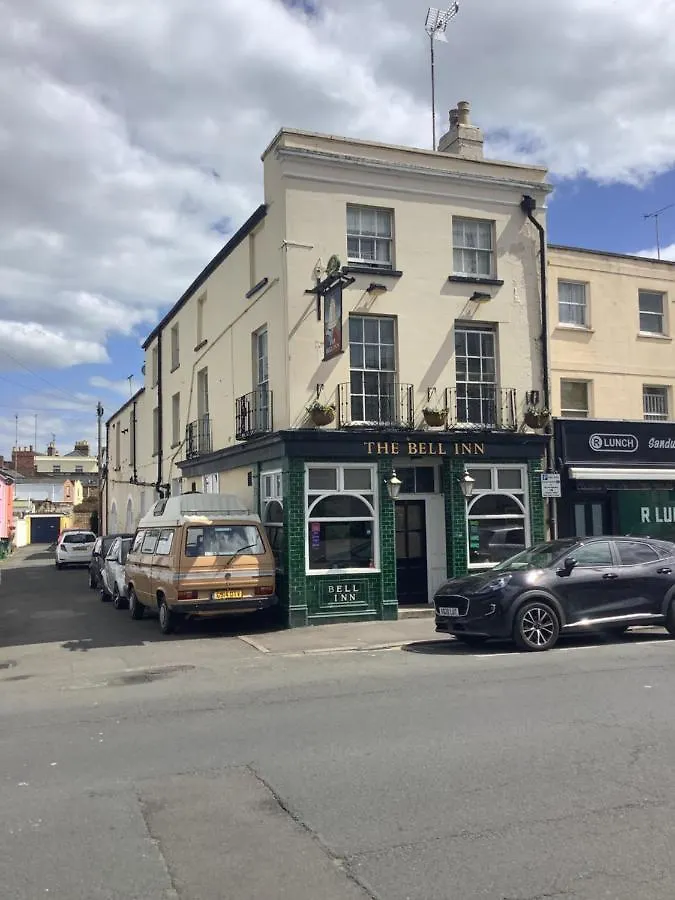 Hotel The Bell Inn Cheltenham